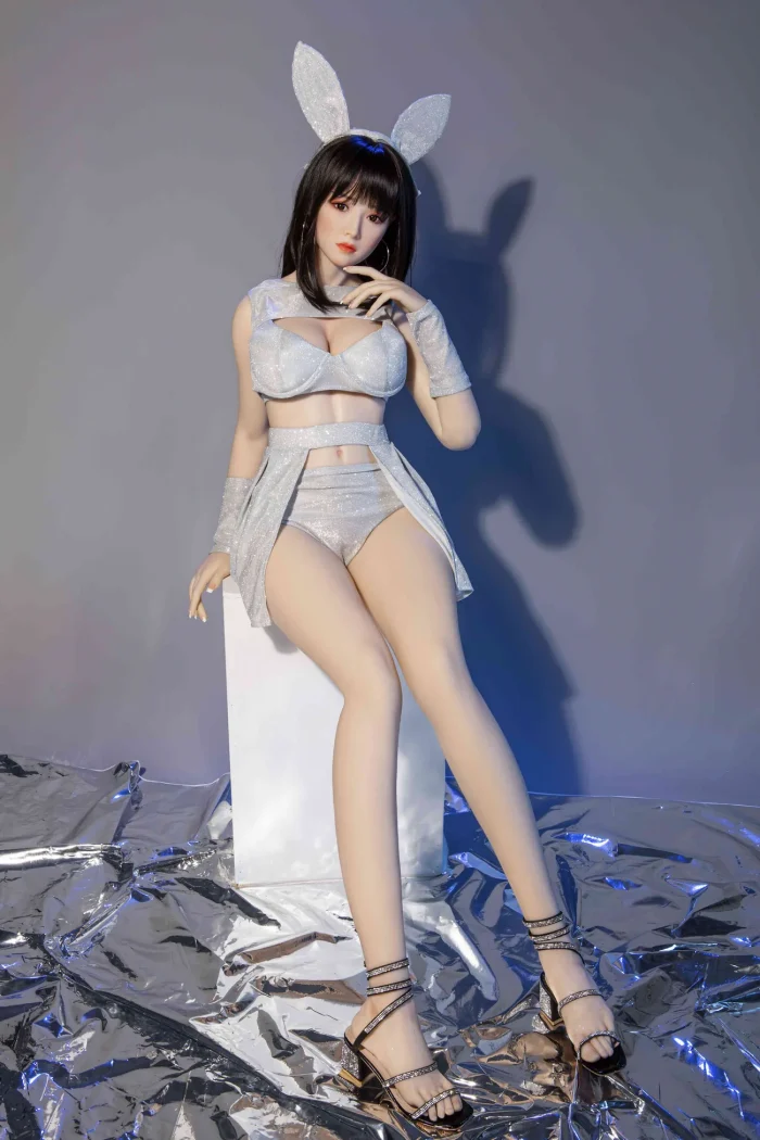 high-quality-customized-super-real-1-1-simulation-doll-new-japanese-popular-siliconetpe-vocalism-sex-doll-5